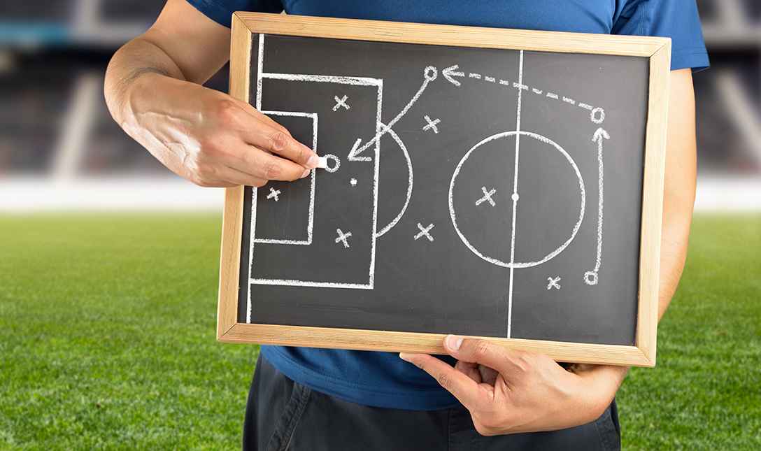 Jogue e fature com futebol: conheça o Sport Manager 365