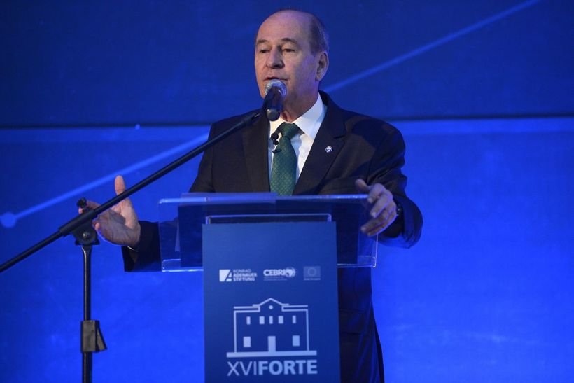 Ministro da Defesa: indústria é fundamental para modernização das Forças Armadas - Tânia Rêgo/Agência Brasil 