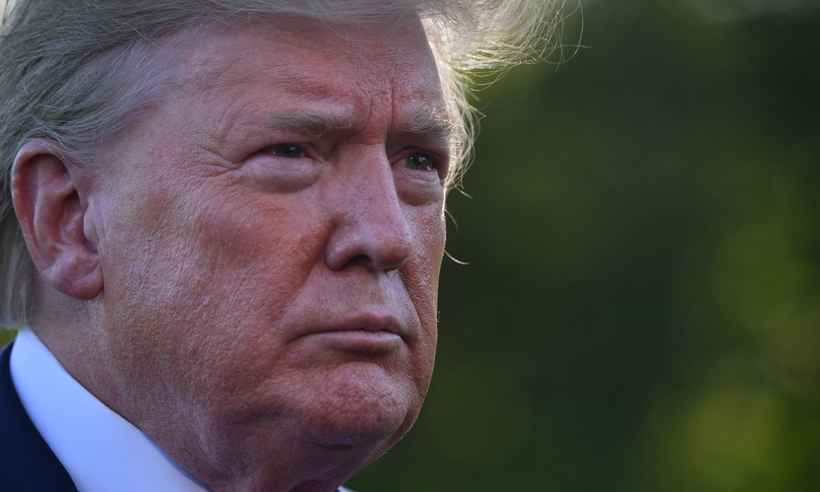 Pesquisa da Fox mostra 51% de apoio a impeachment e irrita Trump - Nicholas Kamm / AFP

