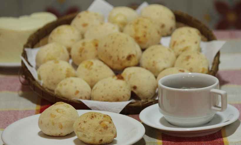 CNN elege pão de queijo um dos 50 pães mais gostosos do mundo - Sergio Amzalak/ESP. EM