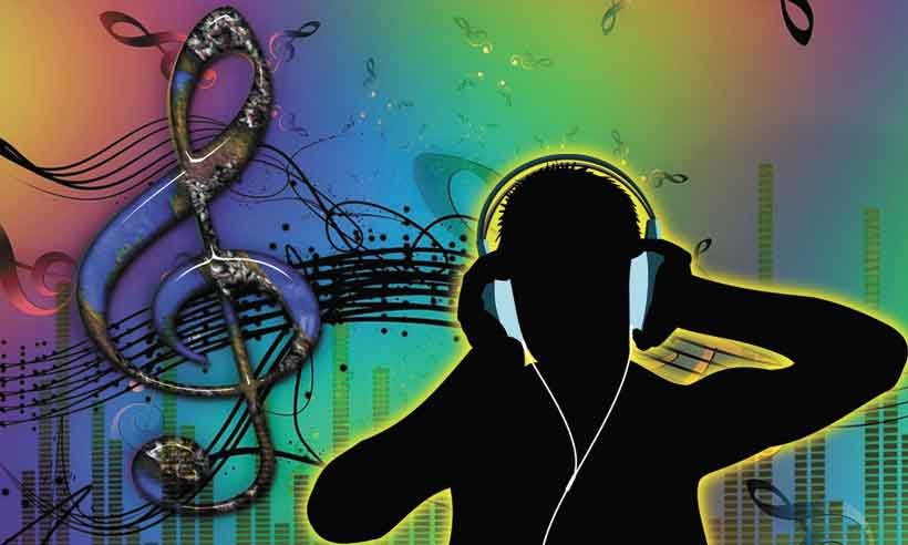 Quem escolhe a música que você escuta? Continuamos invadidos pela publicidade 