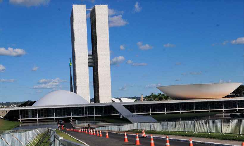 Planalto estuda liberar classe executiva para ministros - Minervino Junior/CB/D.A Press