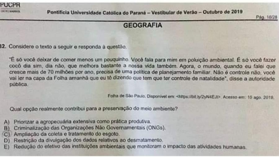 'Cocô dia sim, dia não': fala de Bolsonaro vira tema de vestibular - Reprodução/PUC-PR