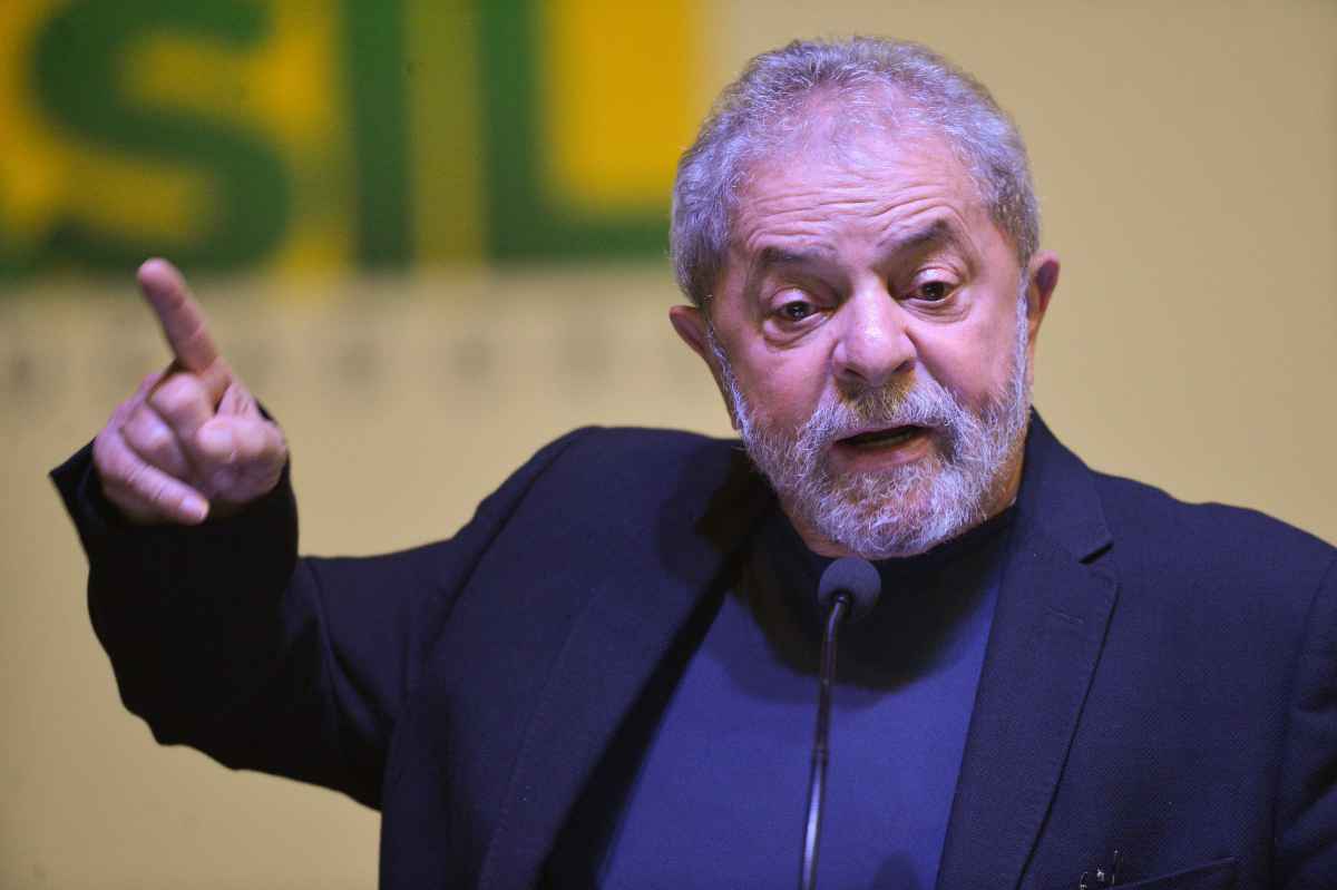 Juíza diz que Lula pode ir ao semiaberto, mas deixa decisão nas mãos do STF - Fabio Rodrigues Pozzebom/Agência Brasil