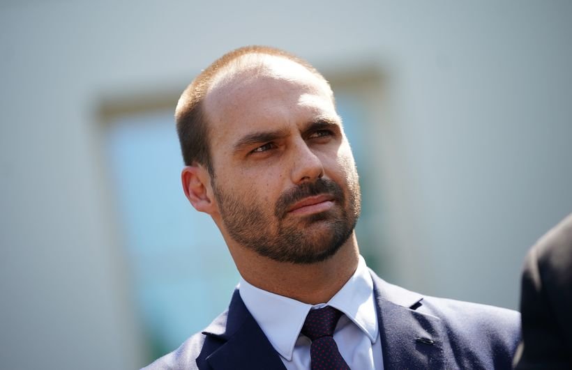 Após fala de Eduardo, 'AI-5' se torna assunto mais comentado do Brasil no Twitter - AFP / MANDEL NGAN