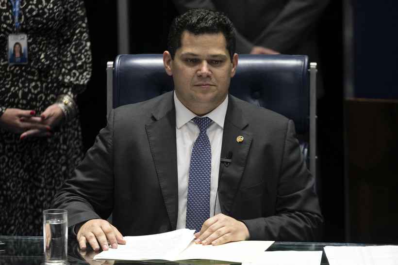 Alcolumbre: é um absurdo ver um agente político fazer incitação antidemocrática -  AFP / Sergio LIMA