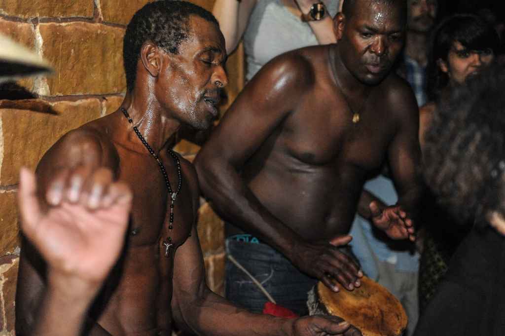 Candombe: ritual sagrado marca a expressão mais antiga do congado mineiro - Leandro Couri/EM