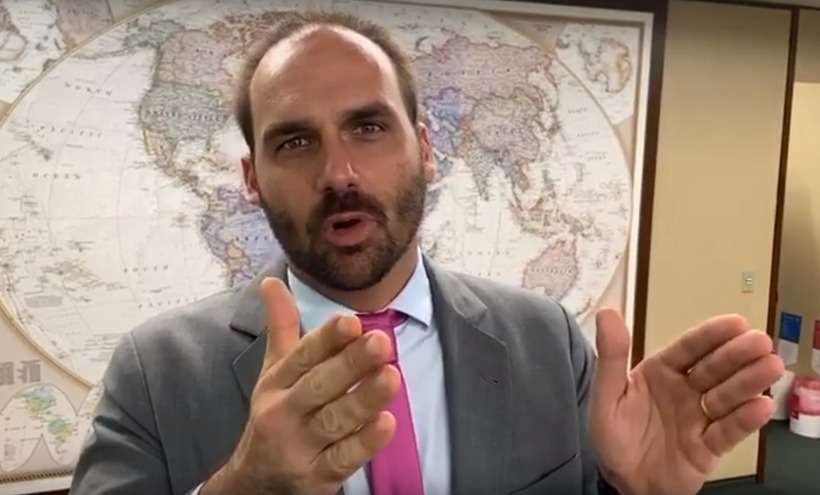 Eduardo Bolsonaro faz convite para evento sem autorização  - Reprodução/Youtube