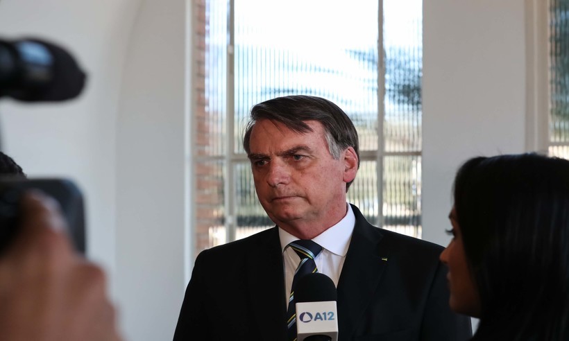 Jair Bolsonaro critica comentarista da Globo News que o chamou de 'ex-presidente' - Marcos Correa / PR