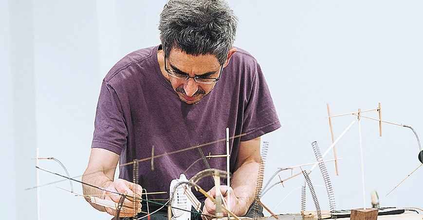 O Grivo faz shows de graça para lançar o disco Plano de voo  - Paula Huven/divulgação