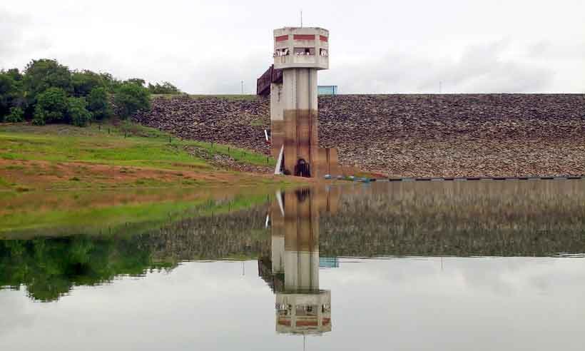 Nível de barragem cai e Montes Claros volta ao racionamento de água - Ponciano Neto/Divulgação - 6/1/18