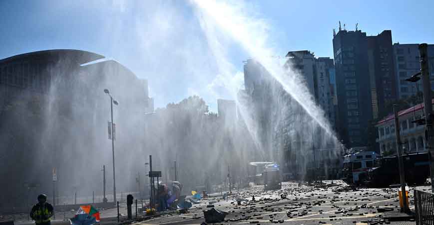  Cresce a tensão em Hong Kong - Philip Fong/AFP