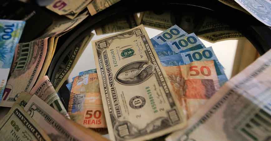 Dólar dispara e chega a maior cotação desde o Plano Real: R$ 4,20 - Fernanda Carvalho/Fotos públicas - 11/11/16