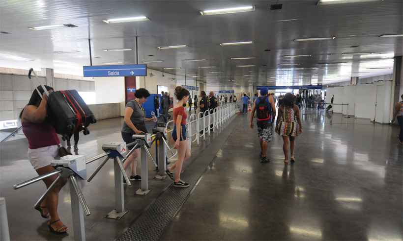Metrô paga preço do tarifaço: 2,4 milhões de passageiros a menos em nove meses - Leandro Couri/EM/D.A Press - 5/9/19