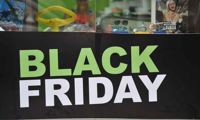 Black Friday deve movimentar R$ 3,67 bi, maior faturamento em 10 anos - Alexandre Guzanshe/EM