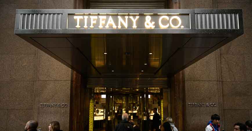 Dona da Louis Vuitton compra Tiffany's  por R$ 68 bilhões - Johannes Eisele/AFP