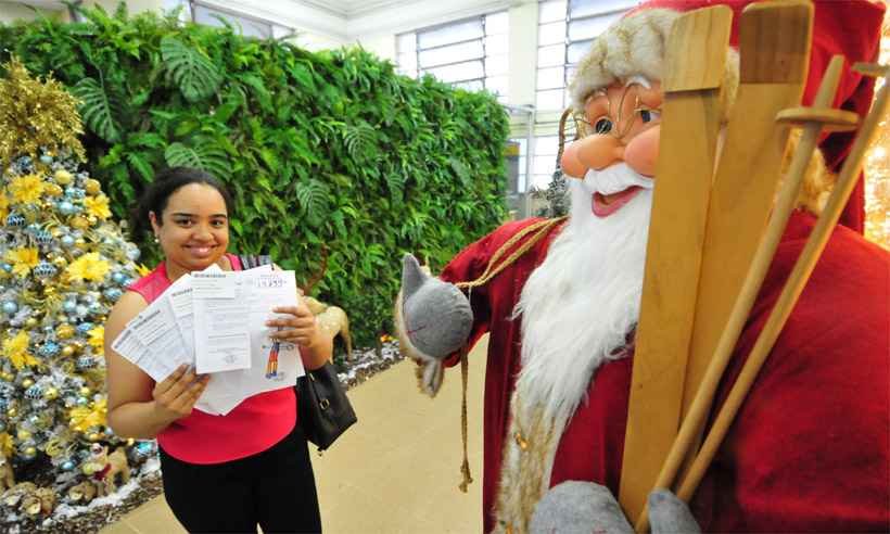 Adote um sonho: veja como apadrinhar uma carta ao Papai Noel dos Correios - Gladyston Rodrigues/EM/DA Press