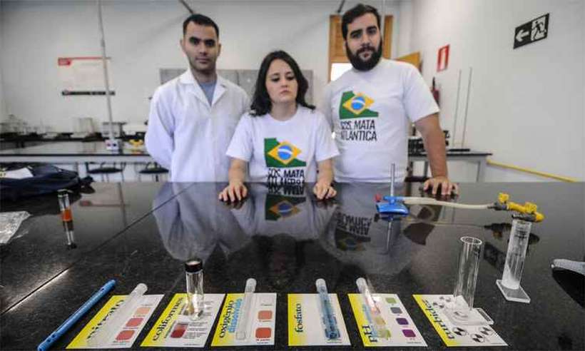 Projeto treina sociedade para monitorar rios e vence prêmio de sustentabilidade - Leandro Couri/EM/D.A.Press