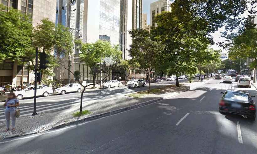 Mulher é presa por discriminação racial contra taxista em BH: 'Não gosto de negro'  - Reprodução/Google Street View