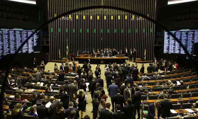 Congresso mantém veto de Bolsonaro a uso do fundo partidário em multa eleitoral - Fabio Rodrigues Pozzebom/Agênci
