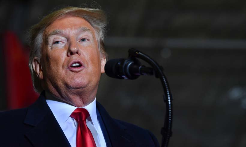 Trump: Tive grande telefonema com Bolsonaro sobre muitos assuntos - Nicholas Kamm / AFP

