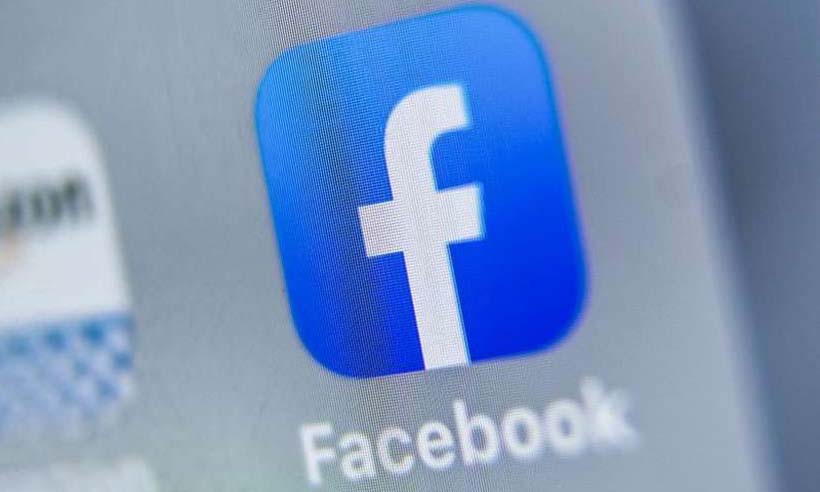 Facebook é multado em R$ 6,6 mi por compartilhamento de dados no Brasil - Denis Charlet/AFP