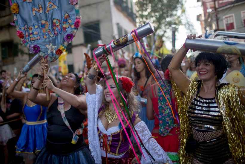 Carnaval no Rio começa em janeiro e deve durar ao menos 50 dias - Mauro Pimentel/AFP