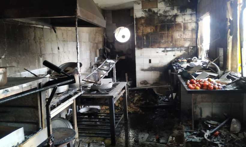 Vazamento de gás provoca incêndio em restaurante em Belo Horizonte - Corpo de Bombeiros/Divulgação