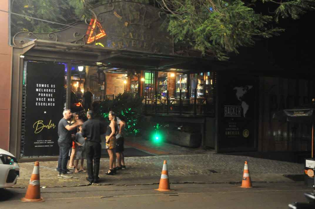 Em meio a suspeitas, bar da Backer funciona normalmente em BH - Marcos Vieira/EM/D.A Press