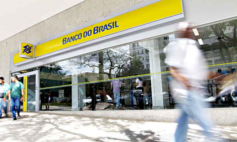 Bancos e empresas já podem consultar o cadastro positivo desde ontem - Rodrigo Clemente/EM/D.A Press %u2013 8/10/12