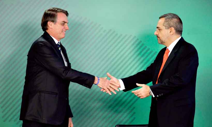 Bolsonaro e ministro da Educação veem 'doutrinação' em concursos - ANTÔNIO CRUZ/AGÊNCIA BRASIL
