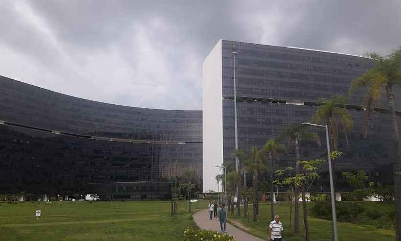Governo de Minas marca reunião para tratar do pagamento do 13° salário de 2019 - Matheus Muratori/EM/DA Press