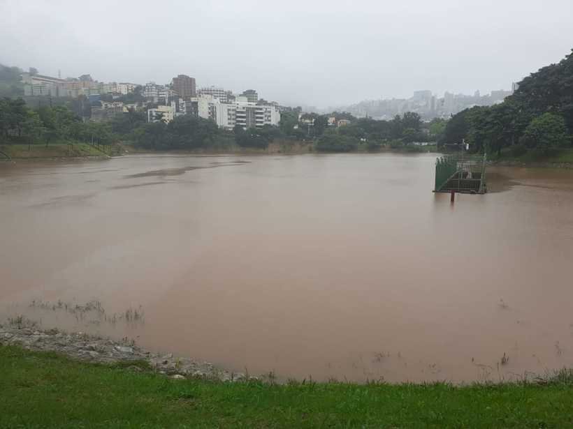 Chuva intensa preocupa moradores do entorno da Barragem Santa Lúcia  - Ana Clara Brant/EM
