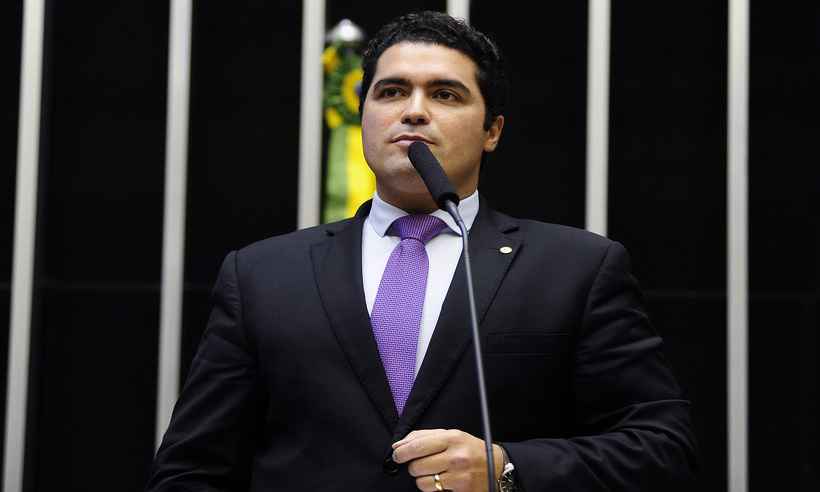 MP acusa Newton Cardoso e Jr. por uso de assessores da Câmara em função doméstica - Divulgação/ Agência Câmara