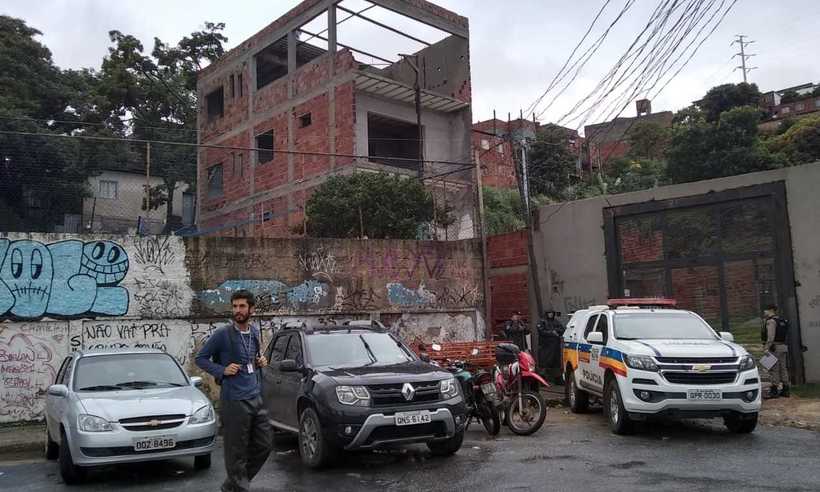 Chuvas: Liminar determina a desocupação imediata do Morro dos Cabritos, em Contagem - Maria Irenilda/EM/D.A.Press