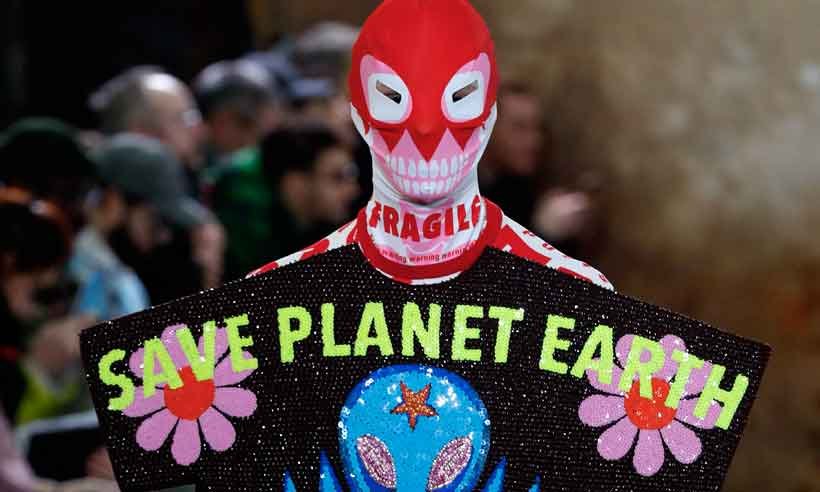 Sustentabilidade está no centro das discussões na indústria da moda - François Guillot/AFP