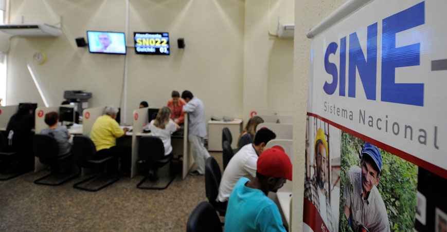 Os desafios para gerar empregos em 2020 - Leandro Couri/EM/D.A Press  15/4/15