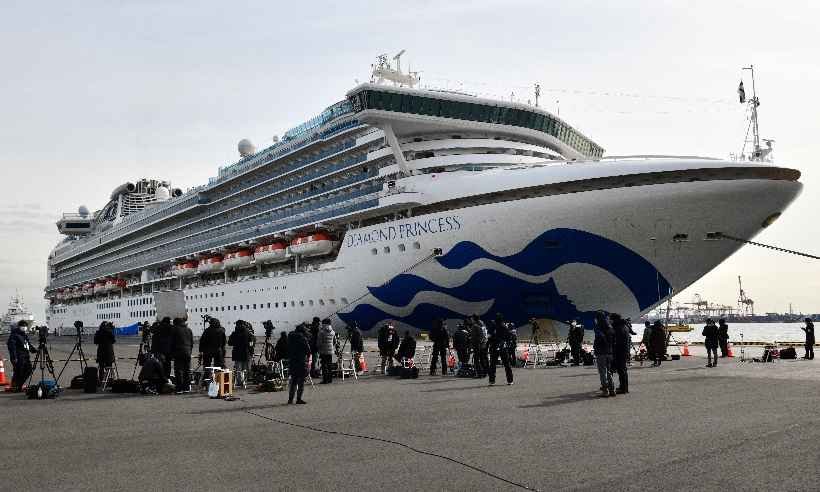 Argentino em navio no Japão é 1º latino-americano diagnosticado com coronavírus - Kazuhiro NOGI / AFP