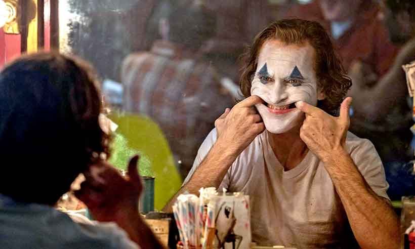 Vaidade e relações superficiais mostradas em Coringa remetem aos dias de hoje - Divulgação