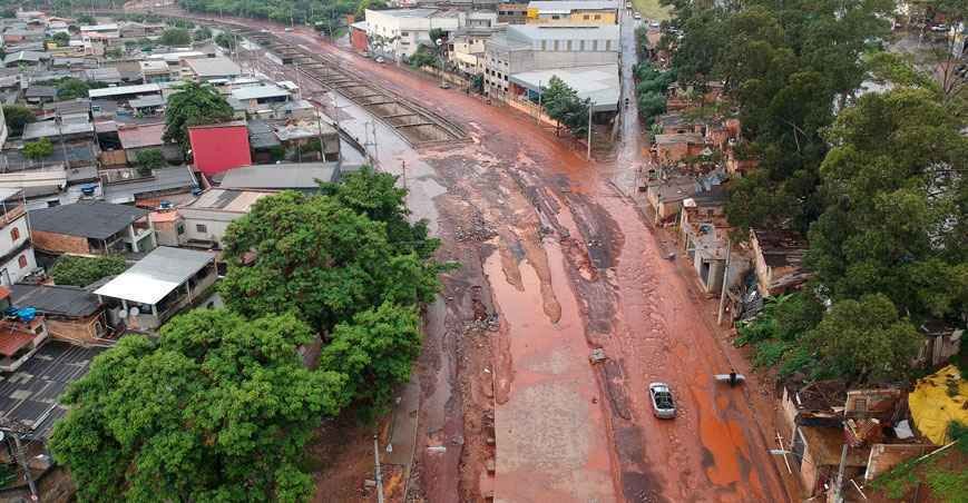 Cicatrizes da periferia a áreas nobres: veja marcas que a chuva espalhou pela capital - Mateus Parreiras/EM/D.A/Press