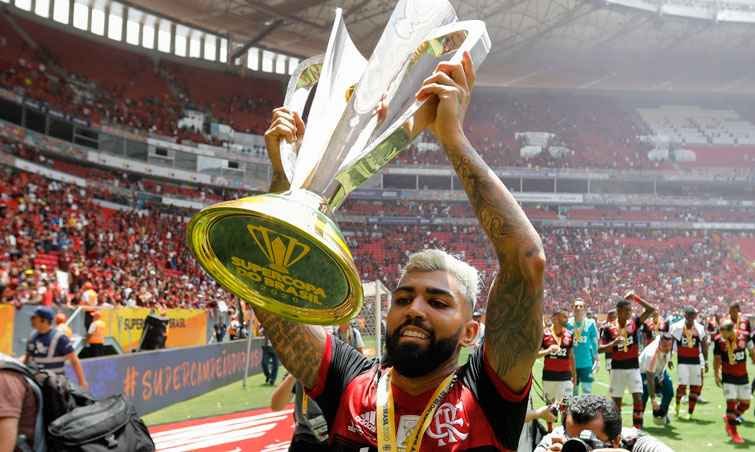 Se querem ser vitoriosos, mirem-se no Flamengo, supercampeão do Brasil - SERGIO LIMA/AFP