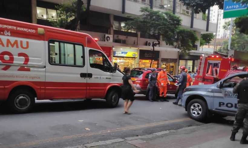 Incêndio em 9º andar de prédio no Centro de BH mobiliza bombeiros - Corpo de Bombeiros/Divulgação