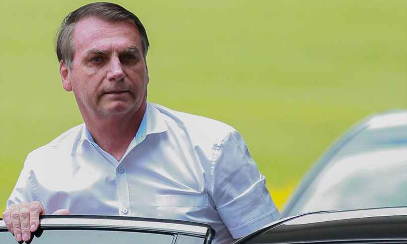Bolsonaro assina decreto para Brasil aderir a programa de entrada rápida nos EUA  - José Cruz/Agência Brasil
