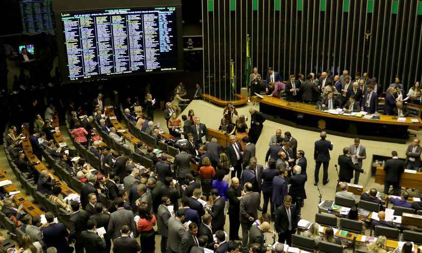 Câmara aprova decreto de calamidade pública para combater crise do coronavírus - Wilson Dias/Ag. Brasil
