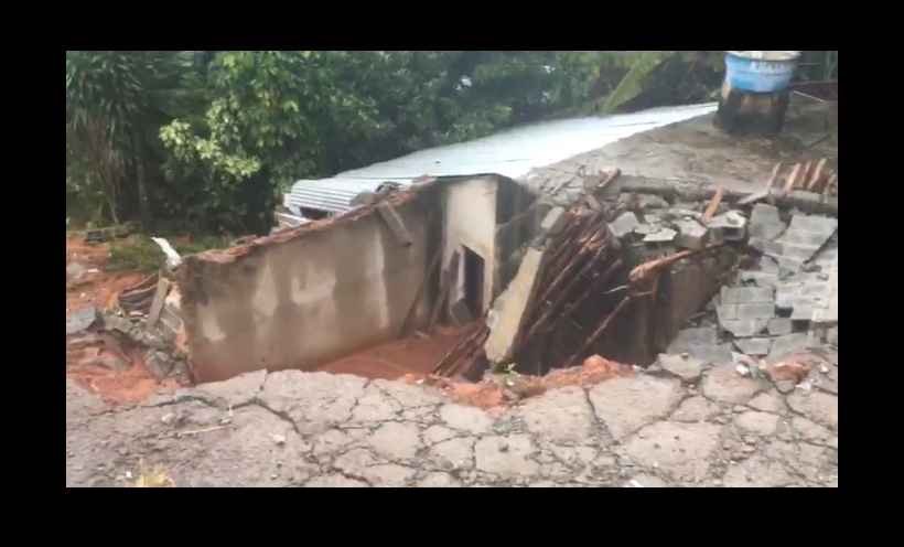 Chuva forte da madrugada provocou enchentes em Ribeirão das Neves - reprodução/whatsapp