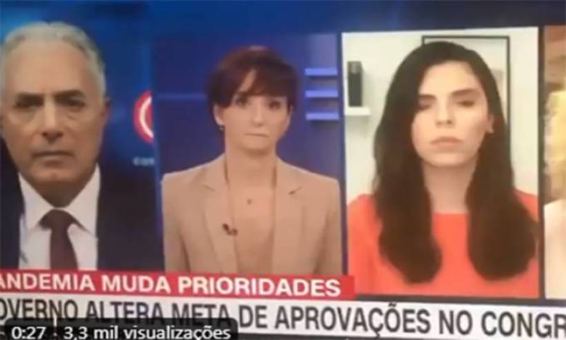 Jornalista da CNN Brasil 'dorme' ao vivo durante exibição de telejornal; veja - Reprodução