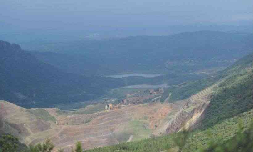 Vale eleva nível de emergência de barragem em Ouro Preto - Leandro Couri/EM/D.A Press