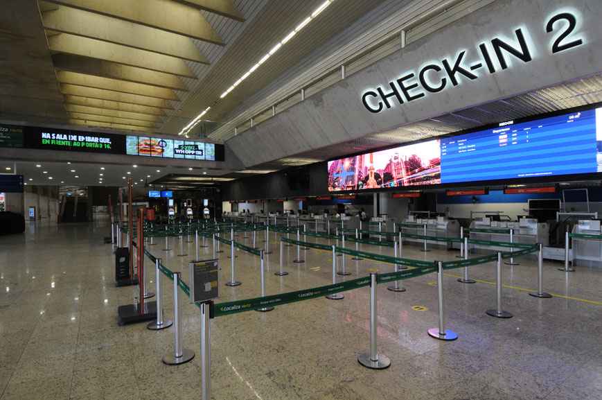 Aeroporto em Confins 'encolhe' 90% do fluxo de passageiros - Fotos: Juarez Rodrigues/EM/D.A Press