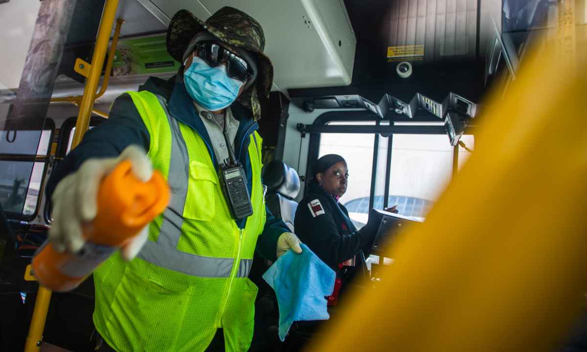 Estados Unidos registram recorde mundial de mortos por COVID-19 em um dia - Apu GOMES / AFP

