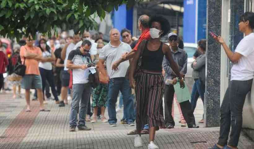Governo de Minas estuda implementar serviço de entrega de medicamentos para grupo de risco - Leandro Couri/EM/DA PRESS- 23/03/2020